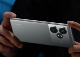 Realme GT 6 疑似零售包装盒图片揭示多项人工智能功能